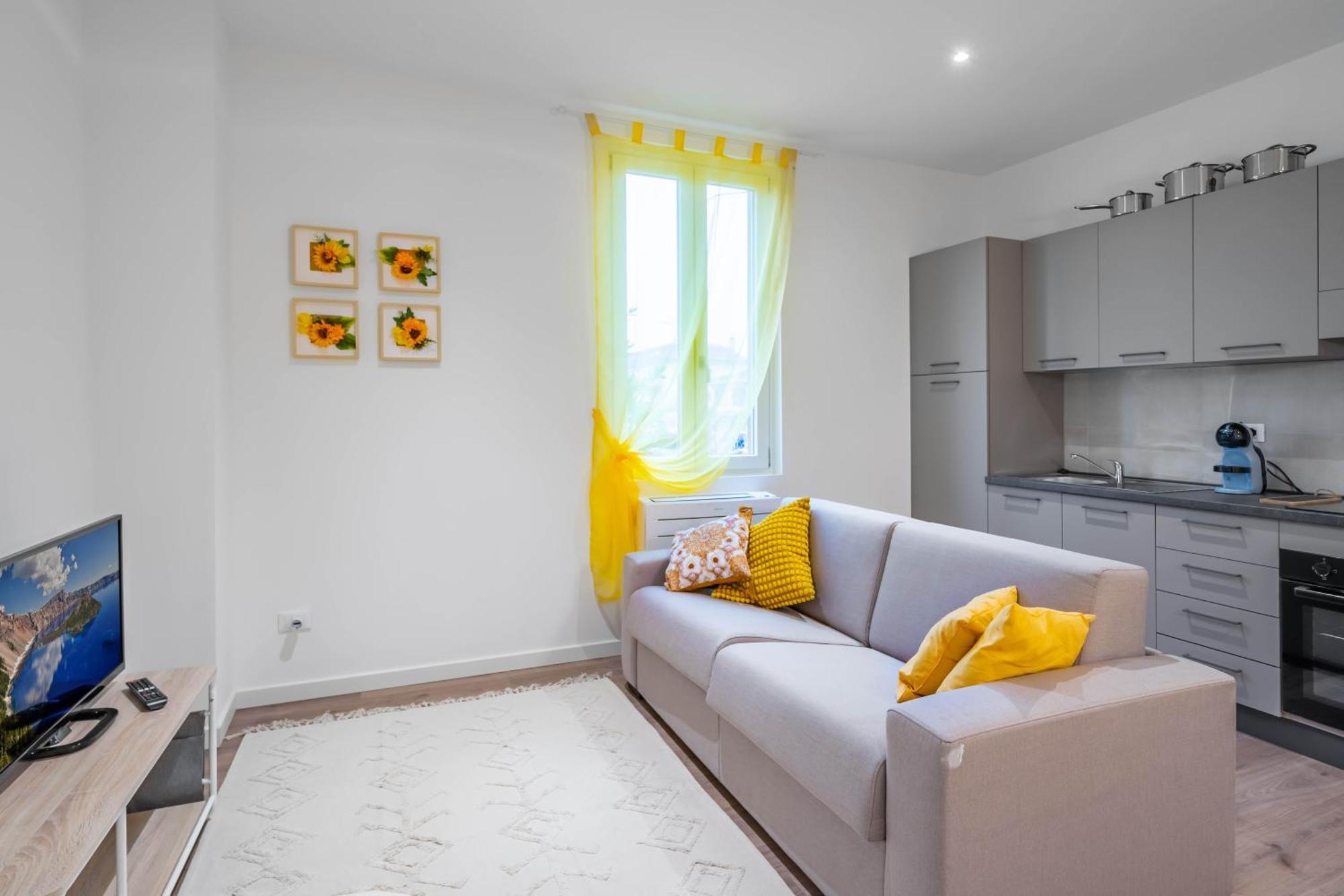 Cascina Conicchio - Metro Station - By Host4U Apartment Brescia Exterior photo