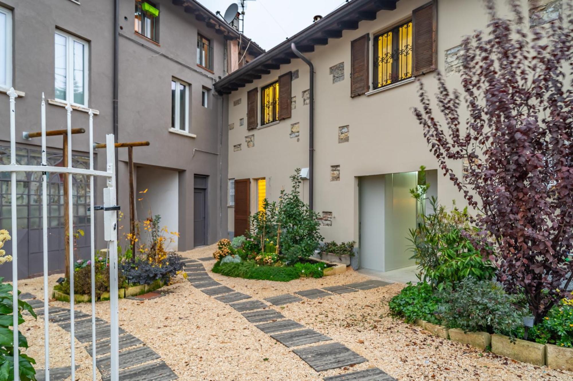 Cascina Conicchio - Metro Station - By Host4U Apartment Brescia Exterior photo